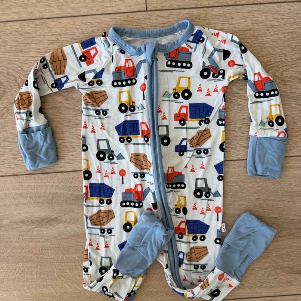 Little Sleepies Construction Trucks Zippy, 3-6M
